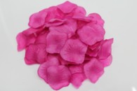 Лепестки роз малиновые арт. 077-061