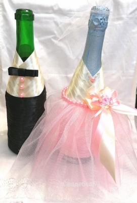 Бутылки на свадьбу , декор на шампаское для жениха и невесты в розовом цвете  Арт 0108