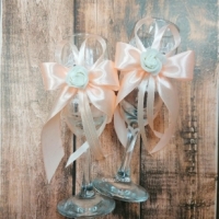 Свадебные бокалы для молодоженов в персиковом цвете . Арт 0975