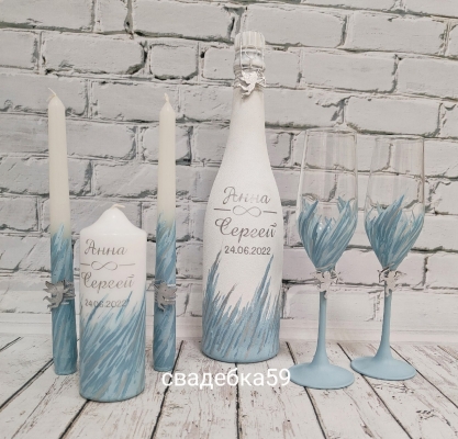 Свадебный набор в пыльно голубом цвете, бокалы для невесты и жениха, свечи на свадьбу для церемонии семейный очаг, декор на бутылку шампанского Арт ПР43