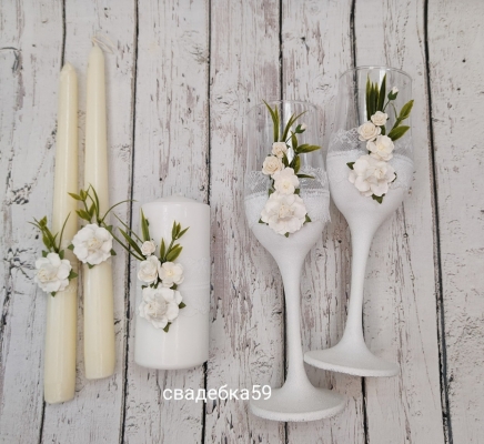 Свадебный набор, бокалы для жениха и невесты, свечи на свадьбу для церемонии семейный очаг, в белом цвете с зеленью и цветами Арт ПР-30