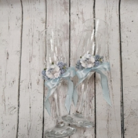 Свадебные бокалы для жениха и невесты в голубом цвете Арт 0938