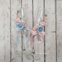 Бокалы для невесты и жениха на свадьбу в розово голубом цвете Арт 0939