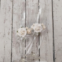 Бокалы на свадьбу в белом цвете с цветами Арт 0947