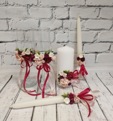 Свадебный набор в бордовом цвете с пудровым, бокалы для жениха и невесты, свечи для церемонии семейный очаг Арт ПР-43