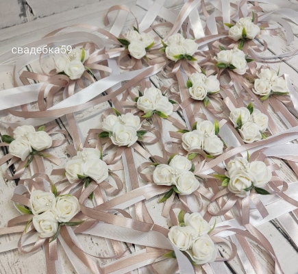Браслеты для подружек невесты на свадьбу в пудровом цвете с зеленью Арт 096