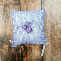 Свадебная подушка для колец в сиреневом цвете с цветочками из фоамирана Арт 197