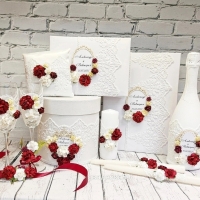 Набор на свадьбу в бело-бордовом цвете с цветами и кружевом Арт ПР79